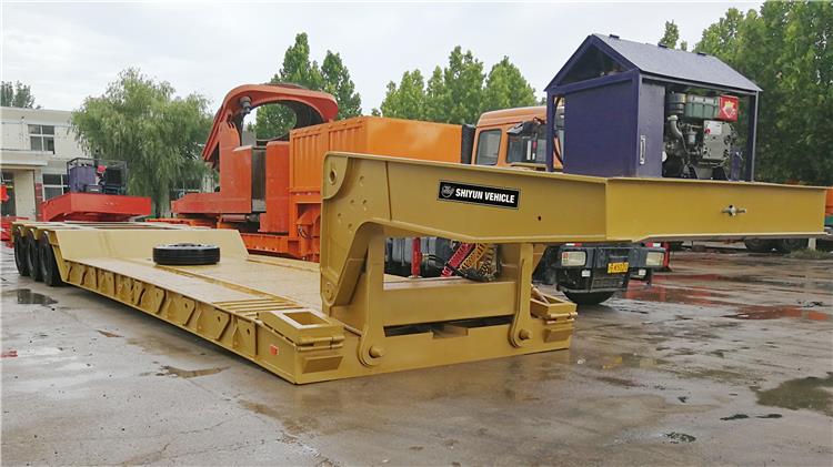 120 Ton Heavy Duty Lowboy Gooseneck Trailer