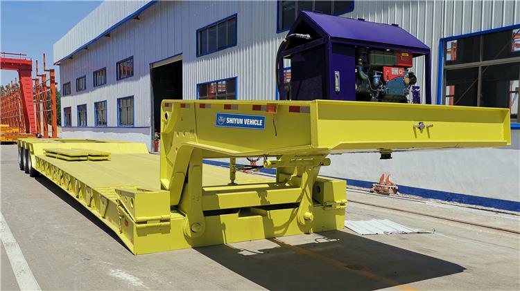 3 Line 6 Axle 80 Ton Gooseneck Lowboy Trailers for Sale In Tanzania