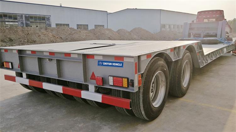 2 Line 4 Axle Front Loading Gooseneck for Sale Price