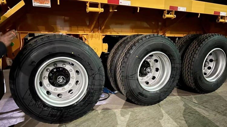 40 Foot Tri Axle Flatbed Trailer for Sale Near Me
