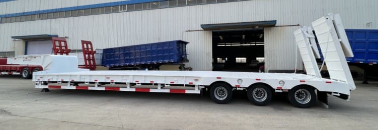 3 Axle Container Low Bed Truck